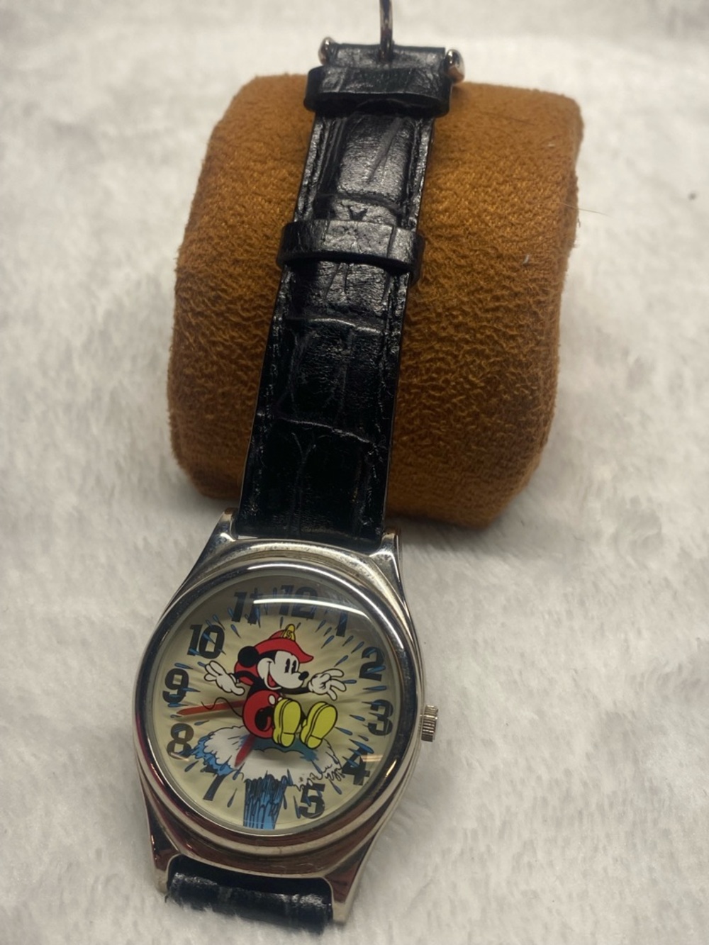 Disney Mickey Mouse Fireman Fire Brigade Animated Watch 35mm New Battery